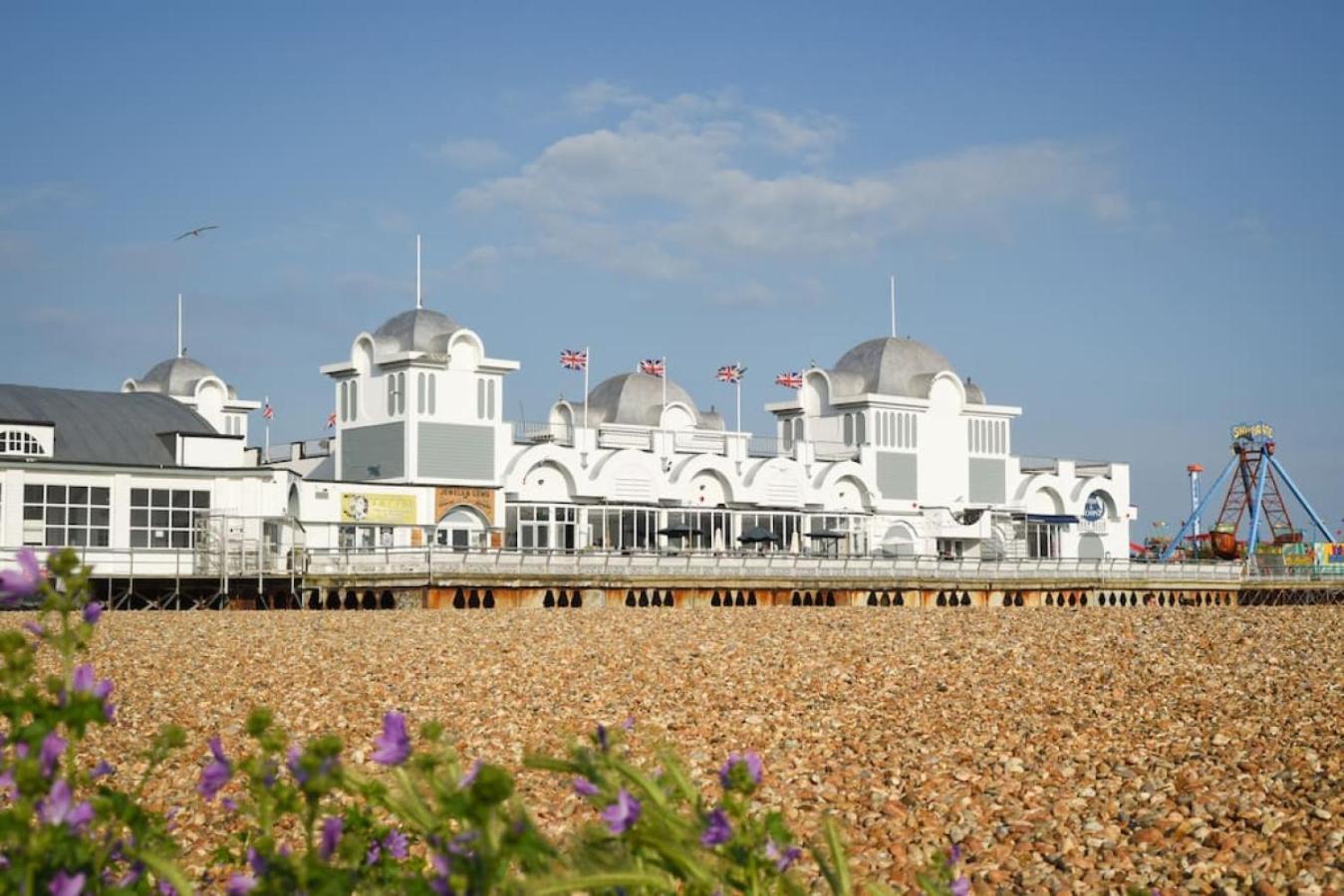 Air Maison - Stunning Beach Front Apartment Portsmouth Exteriér fotografie